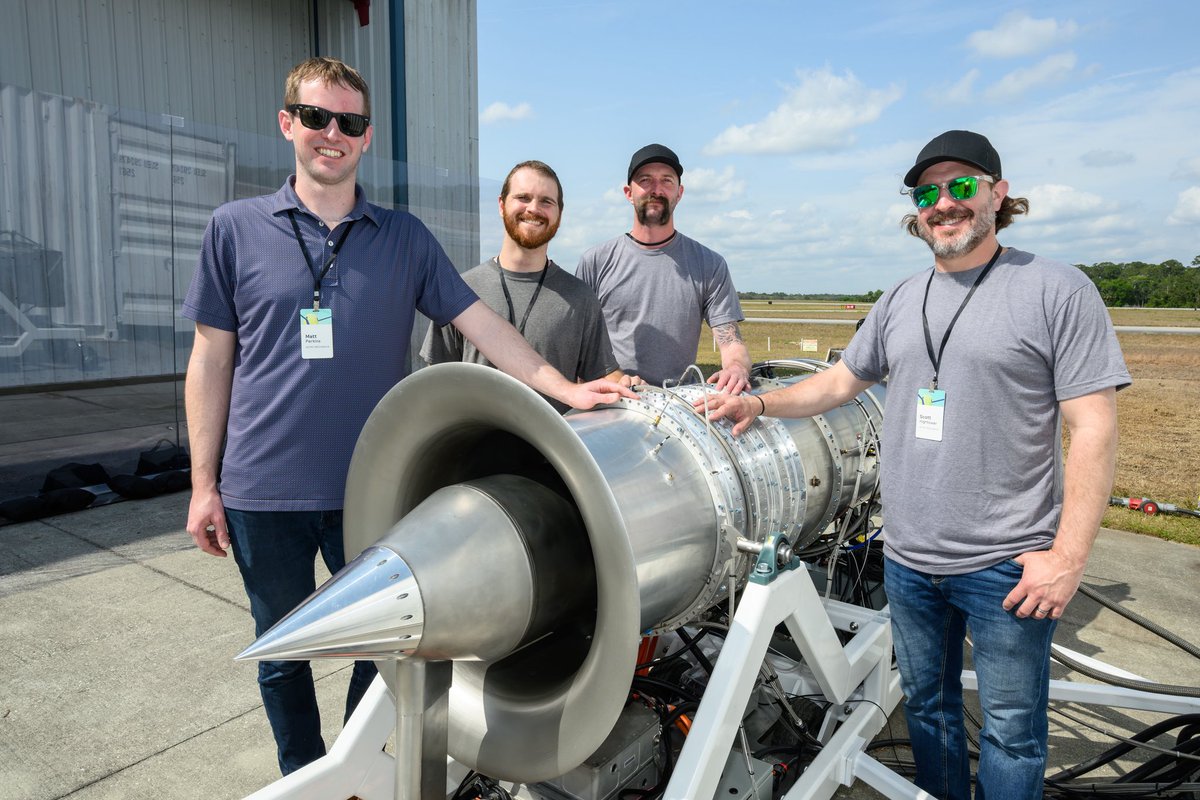 the secret to a good presentation is lighting off an unveiled functional jet engine at the end