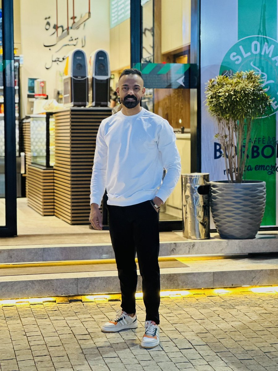 #NewProfilePic 

الحمد الله ❤️