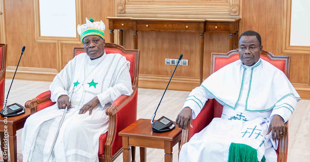 PresidenceBenin's tweet photo. #Prbenin | #Wasexo | #AudiencePr |
🚩 Audience au Palais de la Marina : Le Président @PatriceTalonPR échange avec le Cadre de Concertation des Confessions Religieuses
🌐 Retrouvez l'article intégral et les photos officielles sur ce lien => https://t.co/GfhatrwJoh https://t.co/xK6NXaHMGR