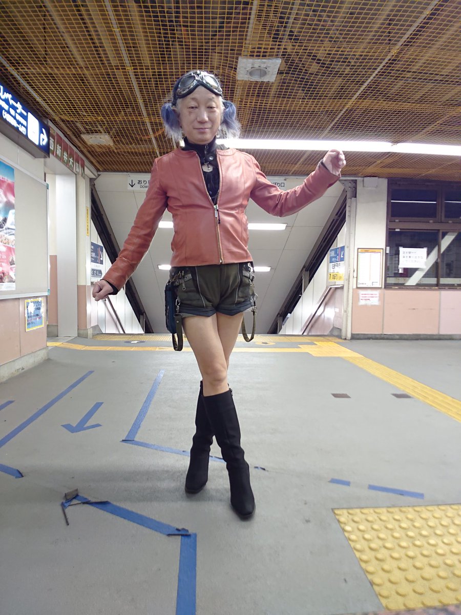 saori_mistress's tweet photo. 2025April11
今朝は雨上がりの曇り模様。折り畳み傘は用意しました(^_^ゞ
#ozzon #ozzonjapan #ozzonest #ozzcoroce #BALMAN #TAKARAYA #かねまつ https://t.co/oDQUQXQTsJ