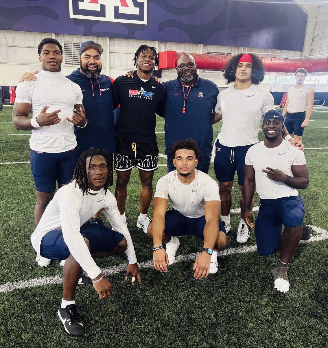 Alonzo “Zo” Carter (@realcoachcarter) on Twitter photo We got a surprise visit from former <a href="/ArizonaFBall/">Arizona Football</a> 🏈RB <a href="/JacoryMerritt15/">Jacory Croskey - Merritt</a> aka “Bill” Good luck this offseason <a href="/NFL/">NFL</a> 2025 Draft #BearDown 🐻⬇️ #ProudCoach 👊🏾👊🏾❤️ We got a surprise visit from former <a href="/ArizonaFBall/">Arizona Football</a> 🏈RB <a href="/JacoryMerritt15/">Jacory Croskey - Merritt</a> aka “Bill” Good luck this offseason <a href="/NFL/">NFL</a> 2025 Draft #BearDown 🐻⬇️ #ProudCoach 👊🏾👊🏾❤️