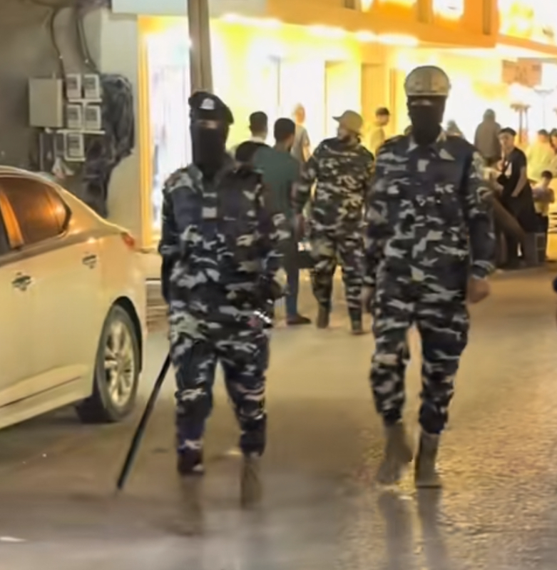 vanessatsehaye's tweet image. Black migrants are currently experiencing violence and mass raids in Libya. @onedayseyoum and @RefugeesinLibya have written a briefing outlining the facts. The situation is urgent and the EU (@nicolaorlando) as funders of the Libyan gov must act now. 

#ProtectRefugeesInLibya