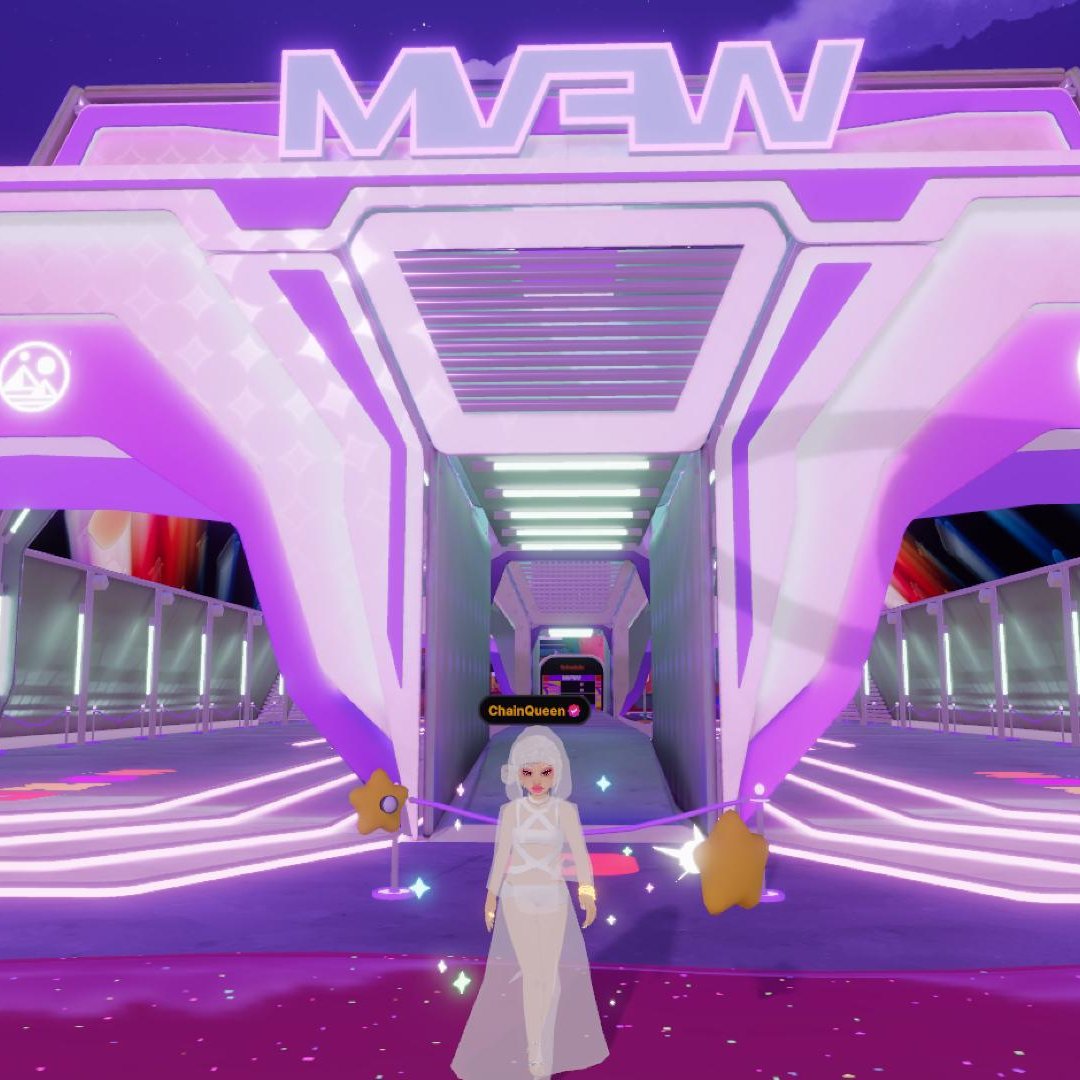 chainqueenverse's tweet image. Day 2 at #MVFW25 and I’m obsessed with this dreamy look by @RepubliqeC 🫶Loving every detail and this cute hairstyle gifted by my sweet friend @flawlyssdigital  💕The wearables this year are just incredible! Can’t wait to show you more 💖✨
#DCL #MVFW25 #RepubliqeC