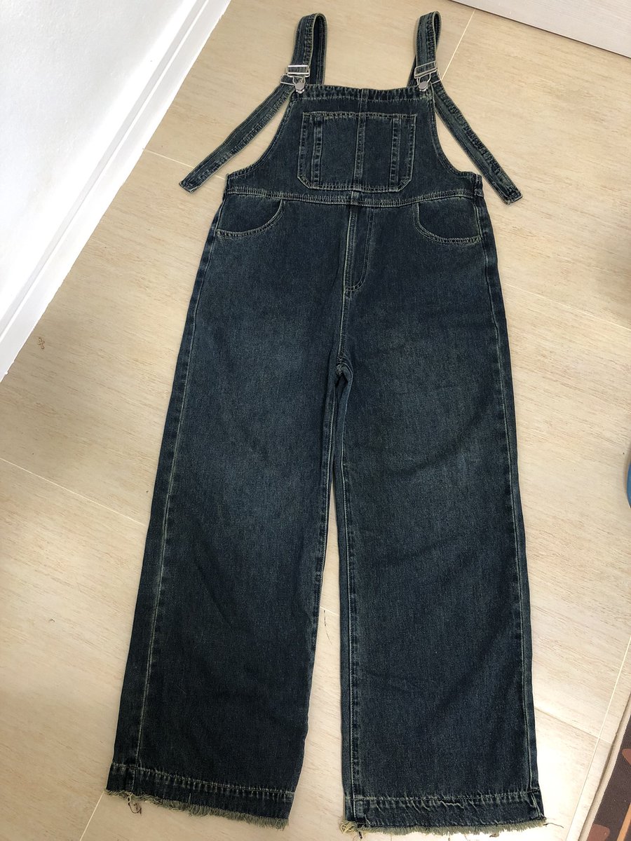 jkvluvluv's tweet photo. ส่งต่อเอี๊ยมยีนส์ denim 💙
ร้านไอจี @/19decourday
size L (แต่ s,m,lใส่ได้ค่ะ) 230฿ (from590)
#ส่งต่อเสื้อผ้ามือ2 #โล๊ะตู้เสื้อผ้า #ส่งต่อstylist #ส่งต่อเสื้อผ้า #ส่งต่อเสื้อผ้ามือสองราคาถูก #stylistshop #cintageshop #19dec #19decourday #ส่งต่อกางเกงยีนส์ #กางเกงยีนส์มือสอง https://t.co/I39sMkgMHn