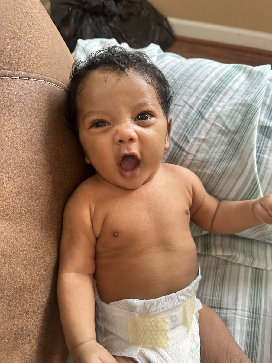 AirportFlyLambo's tweet photo. My Son-Shine finally ready to post😍 https://t.co/UB51b1vLSh