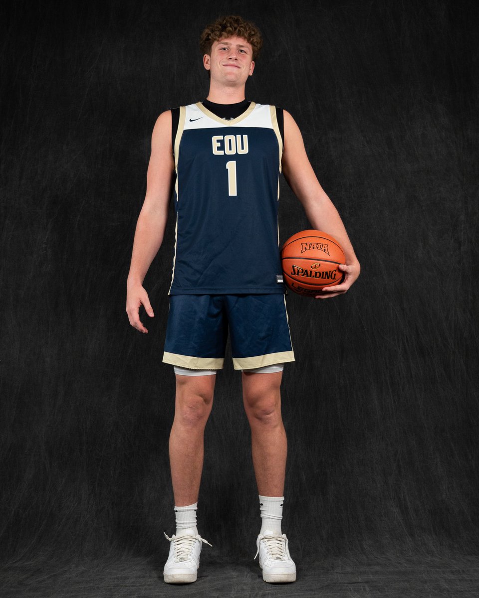 Luke Fotheringham (@lukefoth) on Twitter photo Thankful to the coaches and players at Eastern Oregon University for the hospitality! After a great talk with Coach Kemp I am grateful to have received a scholarship offer to EOU! Mount up! <a href="/EouHoops/">EOU Men's Basketball</a> <a href="/RileyGrand/">Riley Grandinetti</a> <a href="/SWOCCBASKETBALL/">SwoccBasketball</a> Thankful to the coaches and players at Eastern Oregon University for the hospitality! After a great talk with Coach Kemp I am grateful to have received a scholarship offer to EOU! Mount up! <a href="/EouHoops/">EOU Men's Basketball</a> <a href="/RileyGrand/">Riley Grandinetti</a> <a href="/SWOCCBASKETBALL/">SwoccBasketball</a>