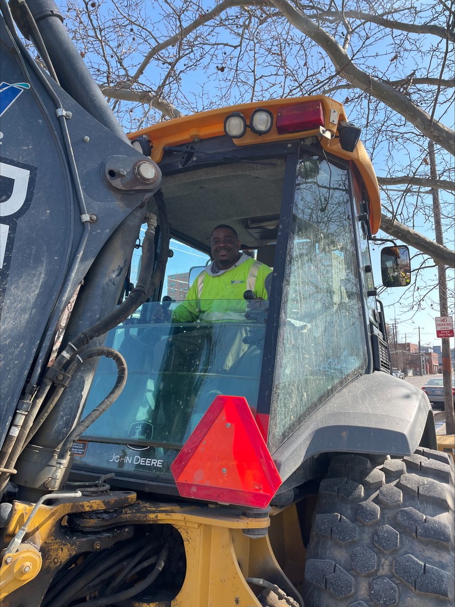 REMINDER: April is Distracted Driving Awareness Month

DID YOU KNOW?
An average of 9 people a day are killed in crashes involving a distracted driver. Vehicle crashes are the number one cause of workplace death, and distracted driving has become a persistent danger on our roads.