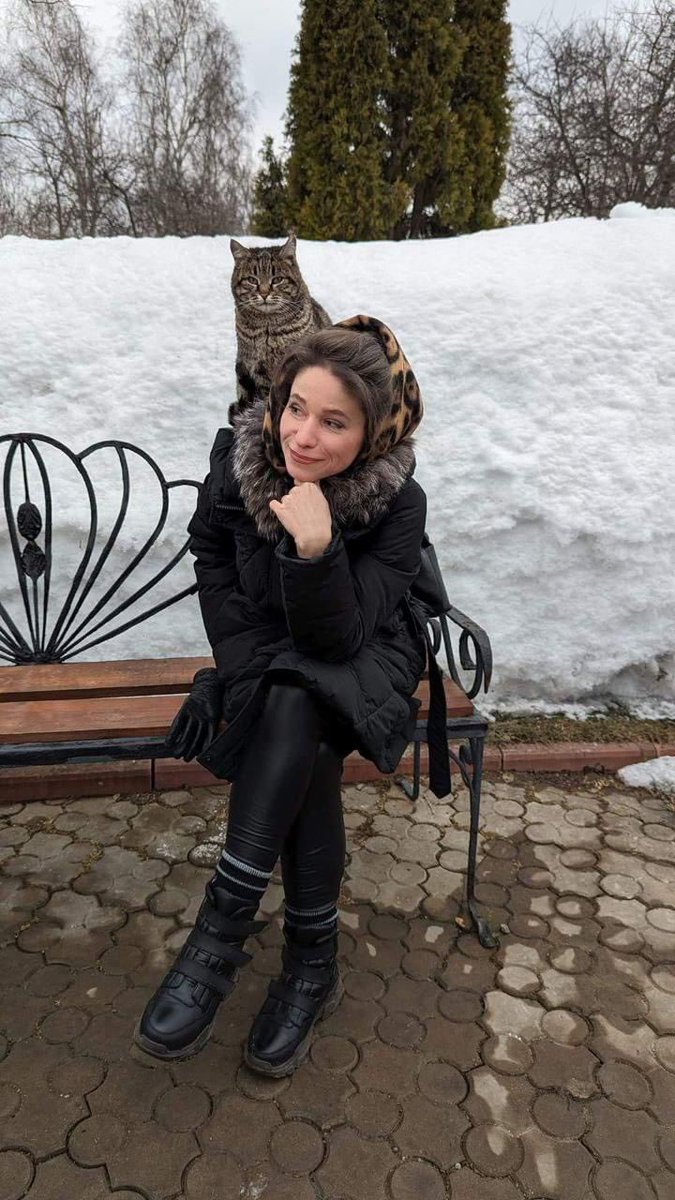 Силовики нарочно объединили дела Фаворской, Кригера, Габова и Карелина в одно, чтобы отвести внимание от дела Тони, которую прежде всего наказывают за помощь в организации похорон Навального. Единственное чьё последнее слово нигде не опубликовано — это Тонино, потому что