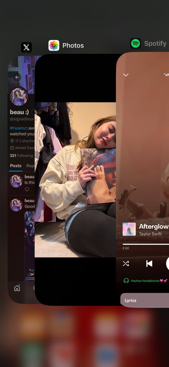 signedissa's tweet image. I was struggling to screenshot this help🥲 anyways… 💗