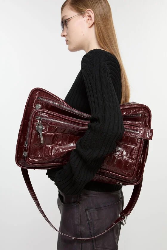 Ni-ki's taste is really impeccable. This is the acne studios