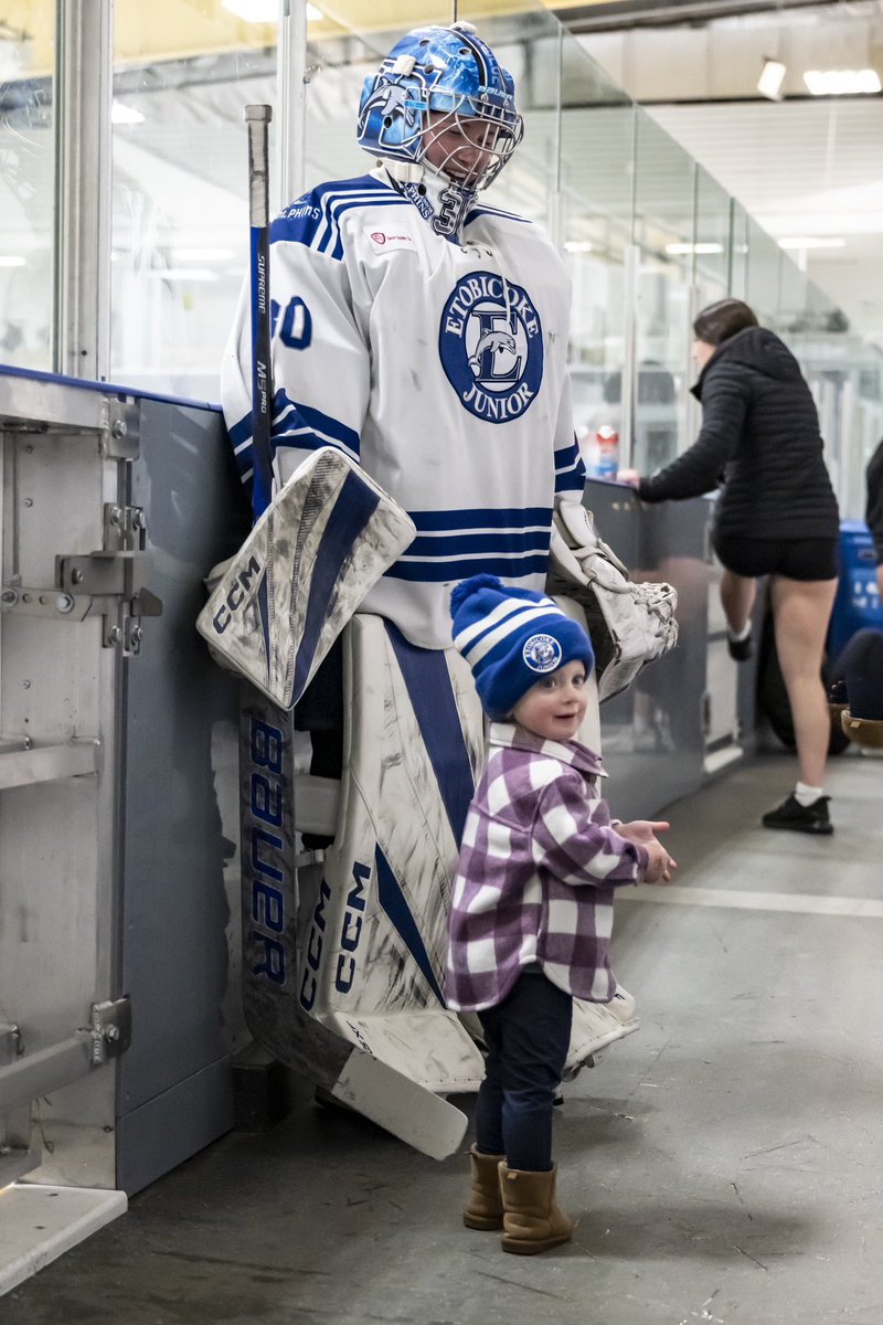 JrDolphins's tweet photo. Day One ✅ 6-2 victory on Day 1 of the @OWHAhockey Provincial Championships! Happy but not satisfied. #LionsDontLoseSleep #BleedBlue

📸: @loribolliger https://t.co/WESupuInnn