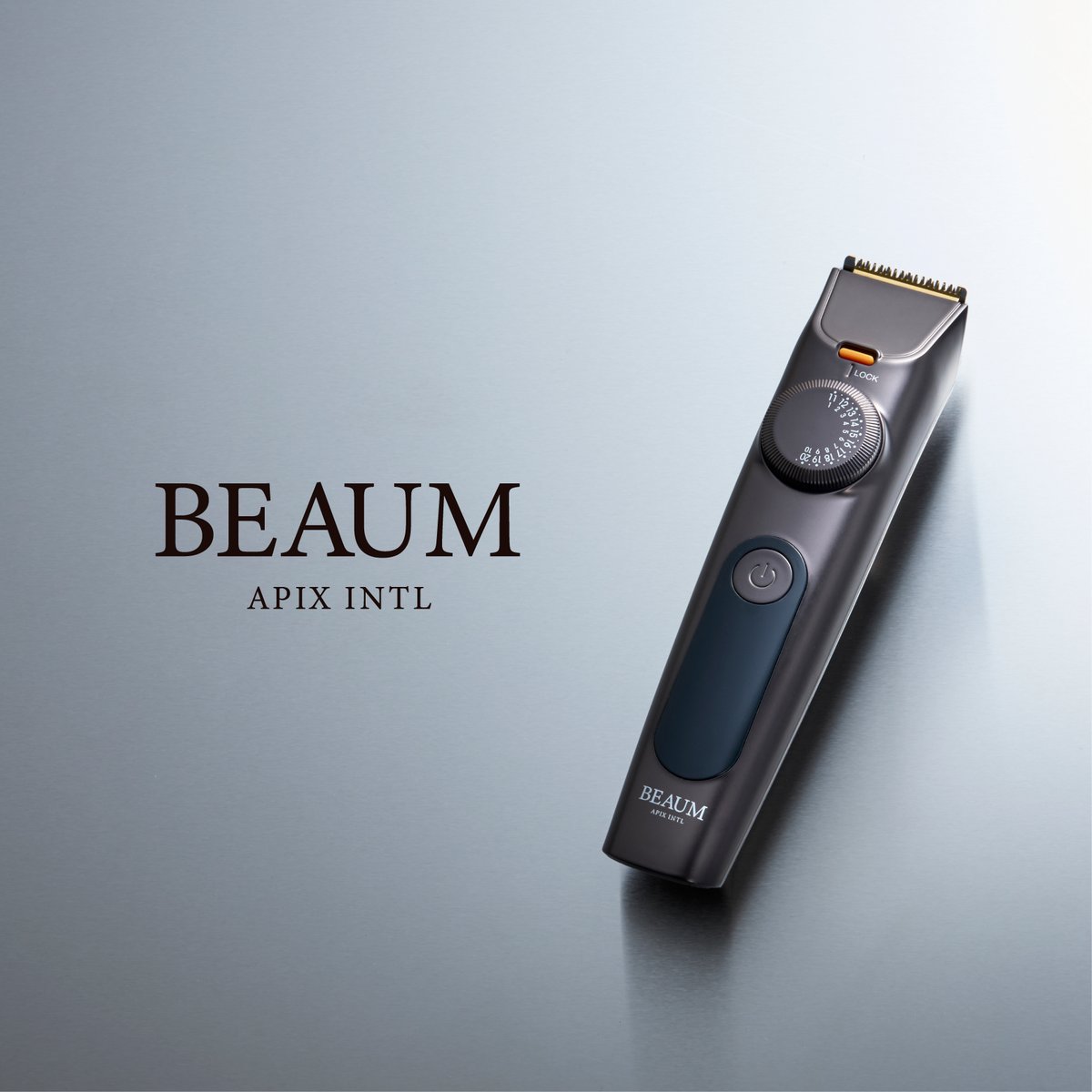 apix_intl's tweet photo. BEAUM(ビューム)シリーズより新商品「2ブロックトリマー ATB-B04」を発売しました📢
自宅で手軽に2ブロックヘアのメンテナンスが可能✨
0.5mm刻みで40段階の調節ができ、刈り高さロック機能付きで均一な仕上がりを実現します。
https://t.co/mXH2xmGMFA
#BEAUM #メンズ美容 #新生活便利品 https://t.co/NmgbYuYwXh