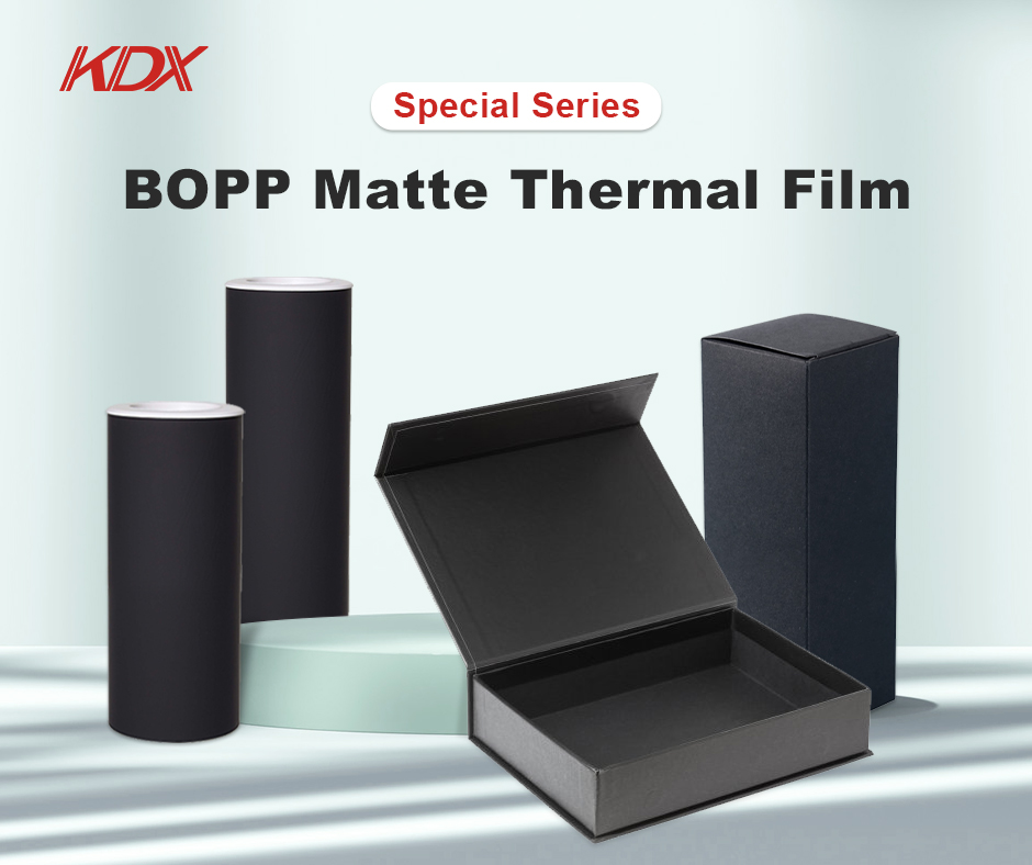 KDXFILM's tweet photo. ✨This BOPP Matte Thermal Film boasts a uniform, excellent matte finish. It offers superior resistance to tear and elongation, ensuring durability and reliability. 
Perfect for customizing with ❤black options, it enhances any print project.
#ThermalFilm 
#ThermalLamination https://t.co/0e1zUysUff