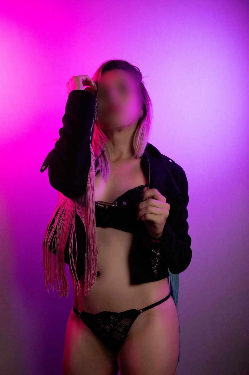 AnieLucass's tweet photo. Hi Sweetheart 💜
💜New York , New Jersey
💜Manhattan, Brooklyn
April 10 to 30
#datenewjersey #BBFanFest #หลิงออม #الاتحاد_العروبة #gfe https://t.co/lhD3KSlpXy