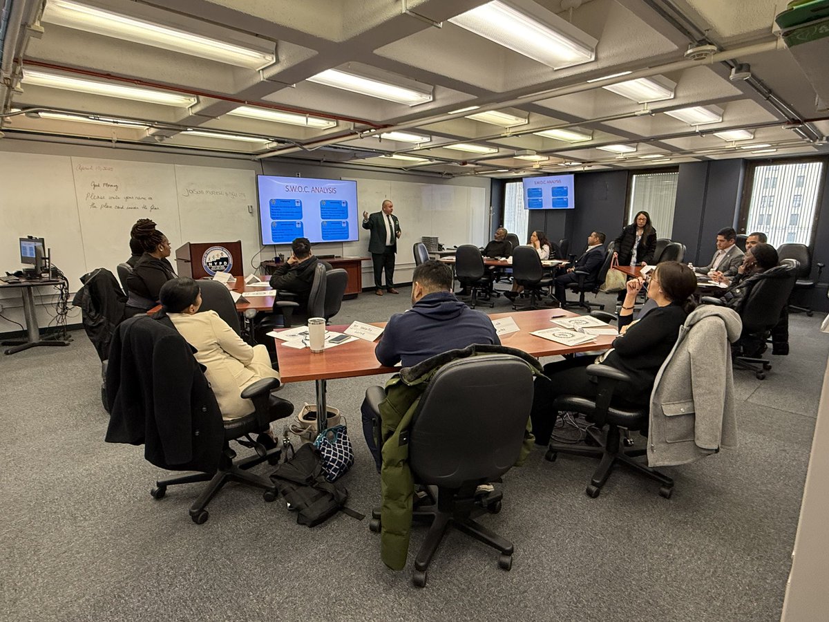 NYPD_PRODEV's tweet photo. Today, OPD hosted its Resume &amp; Career Planning Workshop to support MOS as they take the next step in advancing their careers. https://t.co/8BCtjdZWfK
