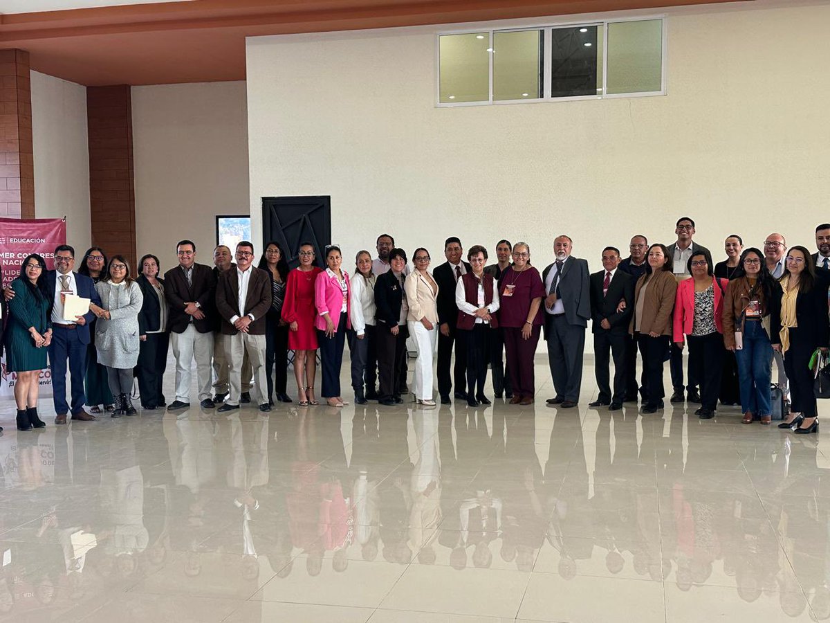 ingmemos's tweet photo. Primer día del Congreso Nacional Liderazgo Académico y de Gestión en el marco de la #NuevaEscuelaMexicana
Ponencia en el Eje 3. Inclusión de jóvenes estudiantes – Atención a la discapacidad y multiculturalidad de los
jóvenes de Educación Media Superior.
✨👨🏻‍🏫📚📝🚀  #LíderesEMSMx https://t.co/8xXINP516d