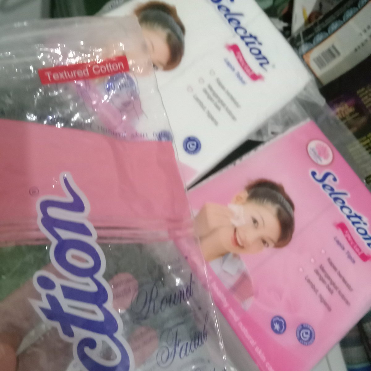 3Reflian_fam's tweet photo. @Selectionkapas Ada 4 kemasan
#RoadToBetterYouWithSelection #BeBetterTogether #GiveawaySelection #GiveawayIndo

Yuk
@imnot_2choice @chysimilikitiii @ralin616 
Foto sebelah kanan kapas selection yg ku punya https://t.co/N8Ok2FEF0f