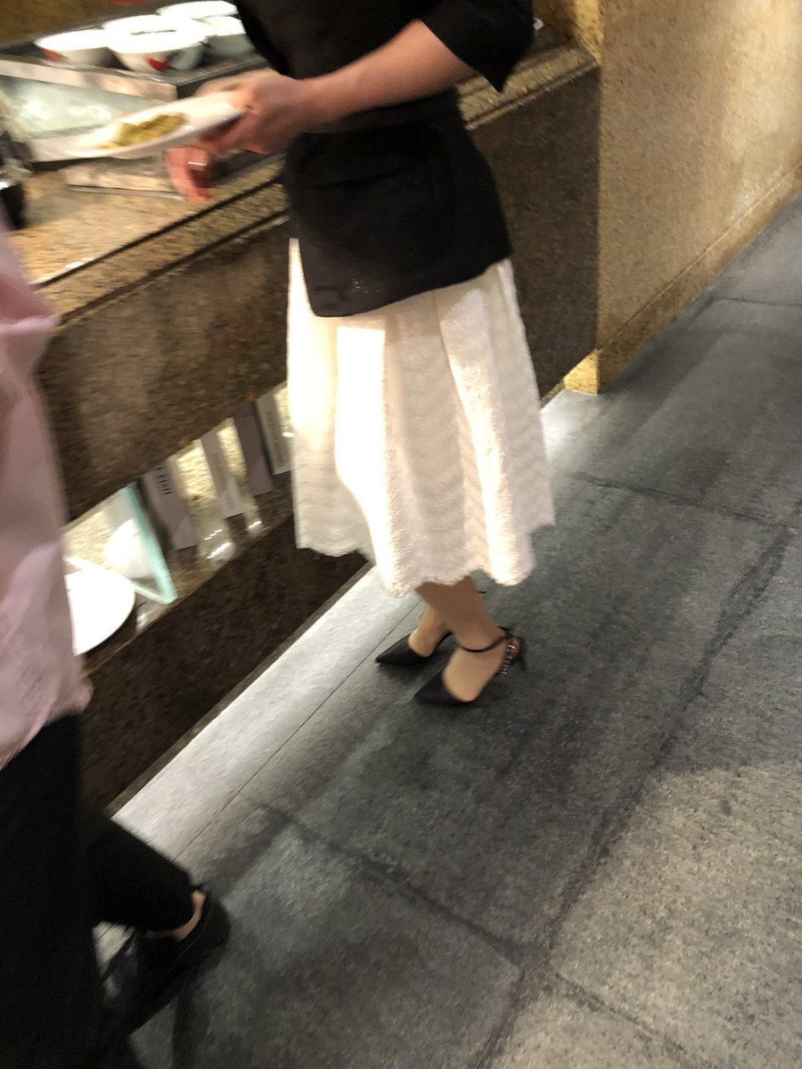 cdmewo's tweet photo. What’s been happening last night? I can’t recall at all but just feeling satisfied 😘😋#sheatonshantoushotel https://t.co/BpmZZb9CId
