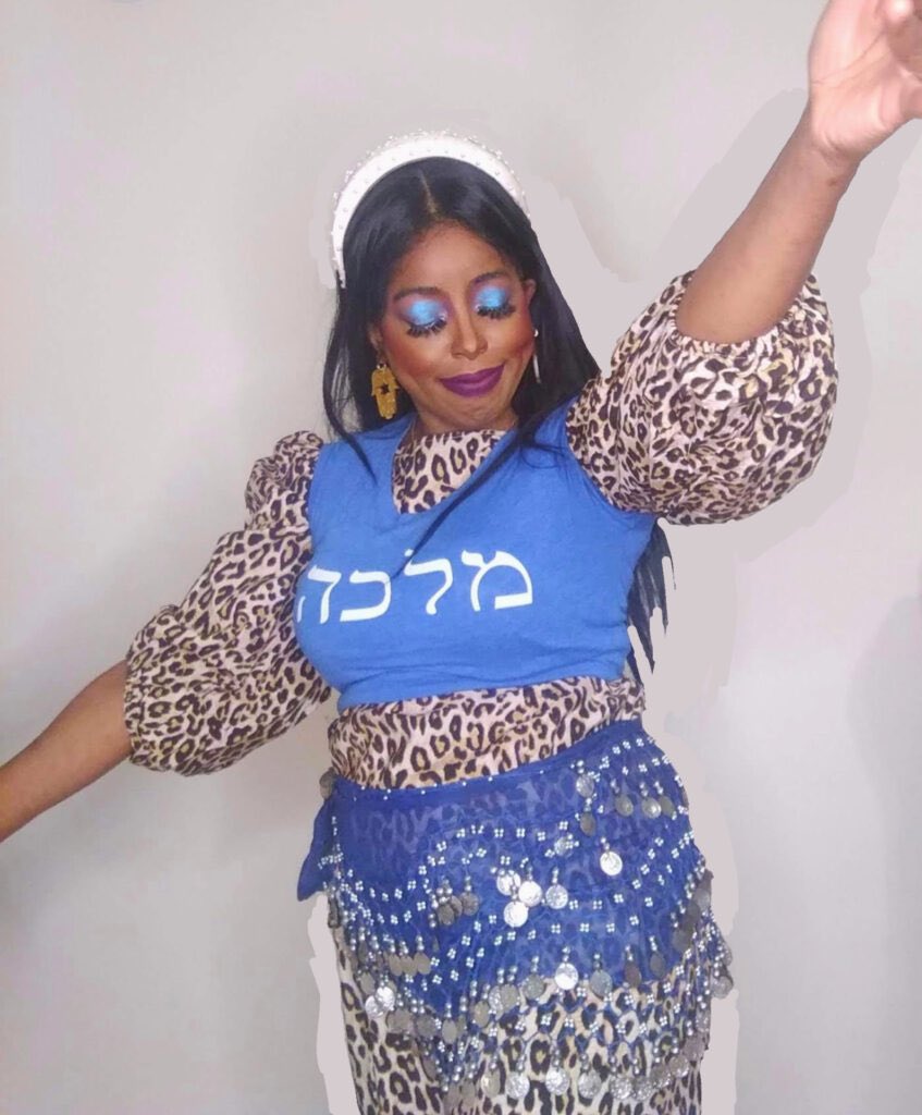 JewsFightBack's tweet image. MEET ELISHEVA RISHON.
Founder of BlackJewishZionists. Fashion designer. Truth-teller. Fighter.

And this week, she walked into a Staples in Los Angeles to print postcards celebrating Jewish joy—
And was told NO.
Told her message was “racist.”
Told her identity was unacceptable.…