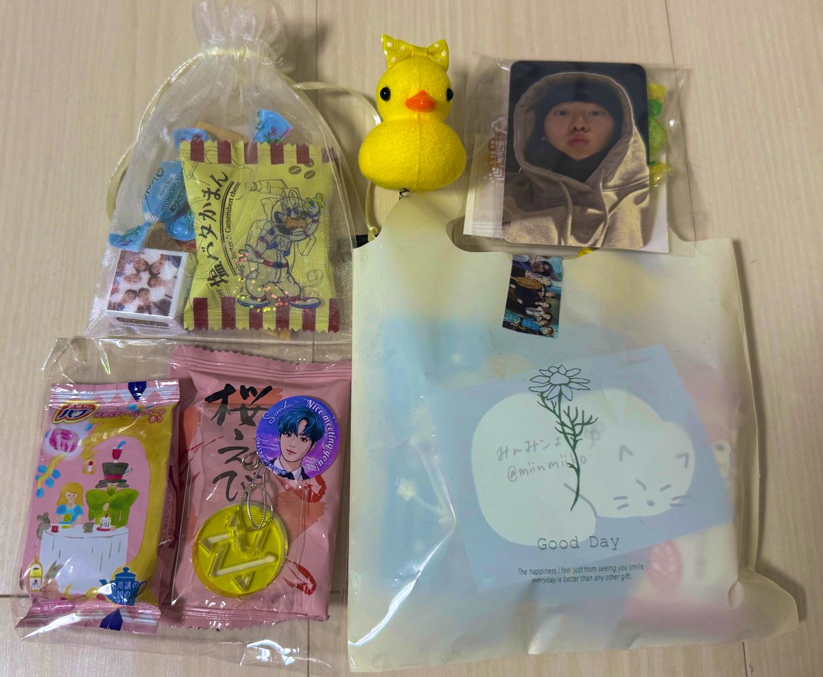 サナイト、楽しかった〜😊
可愛くてカッコよくて足が長かった❣️

お会いできたロハさん、ありがとう💜

次はドリームハイ⭐️
23日参加だけど、知ってるロハさんで同じ日に行く人いるのかな🧐？
誰とも被らなそう💦

#YOONSANHA #SANiGHT #ユンサナ
#ASTRO #AROHA