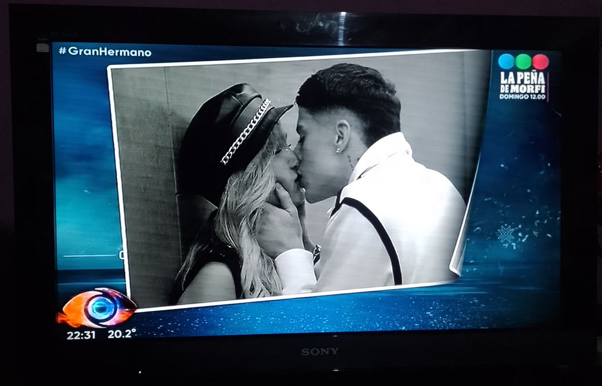 AlyGlam's tweet photo. #GranHermano #Congelados #Luchi #Perfecta #LautiGram https://t.co/KjsJxgXxJe