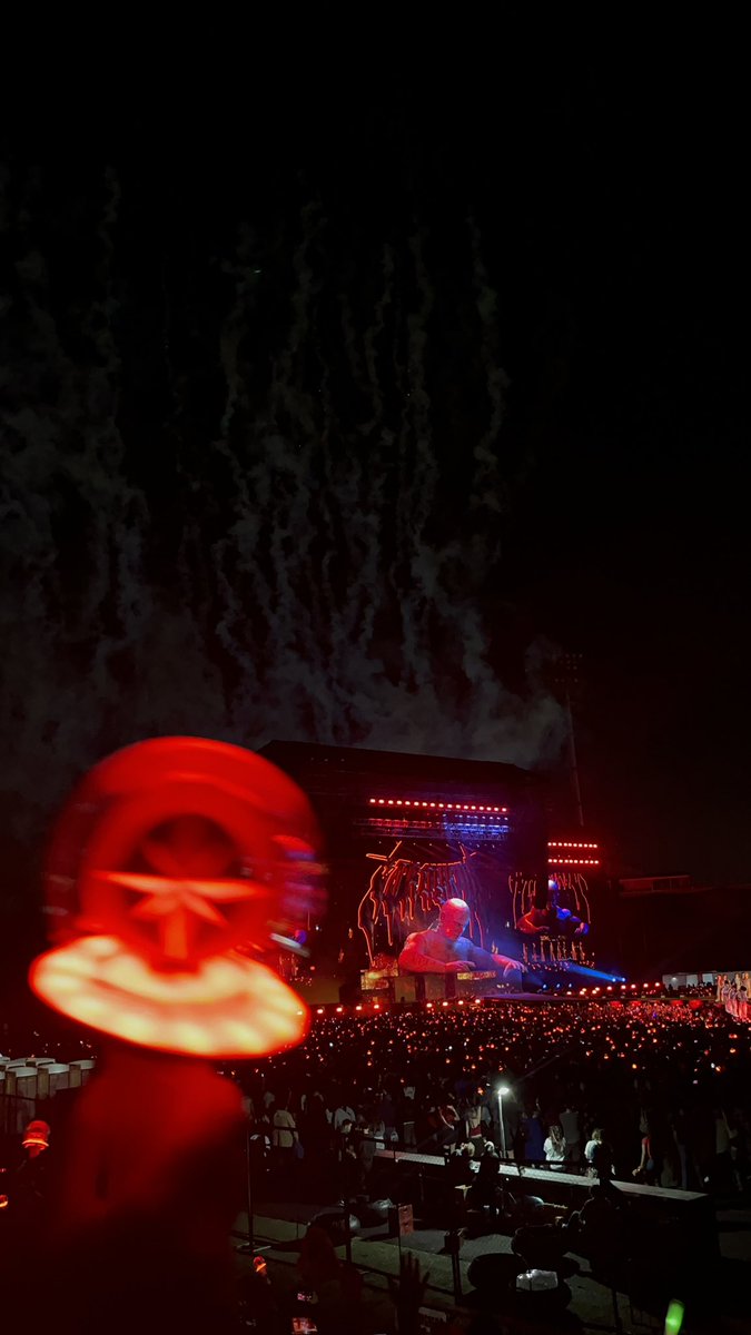 ari ⁸¹ vio a skz!! tweet media