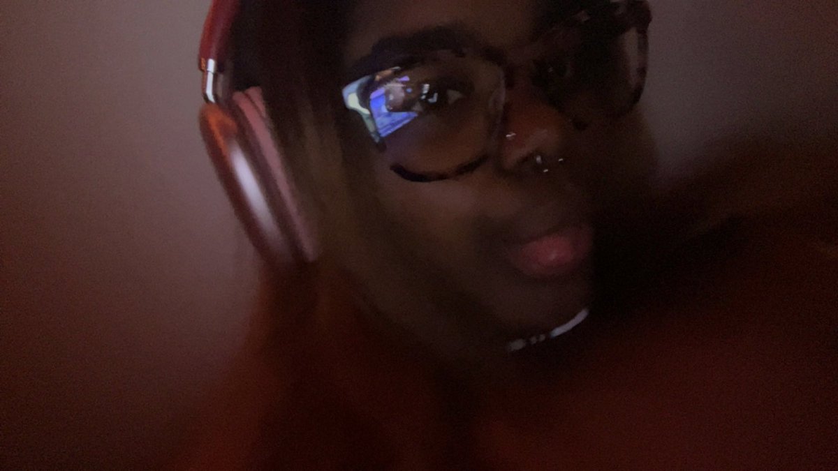 maya 💋 tweet media