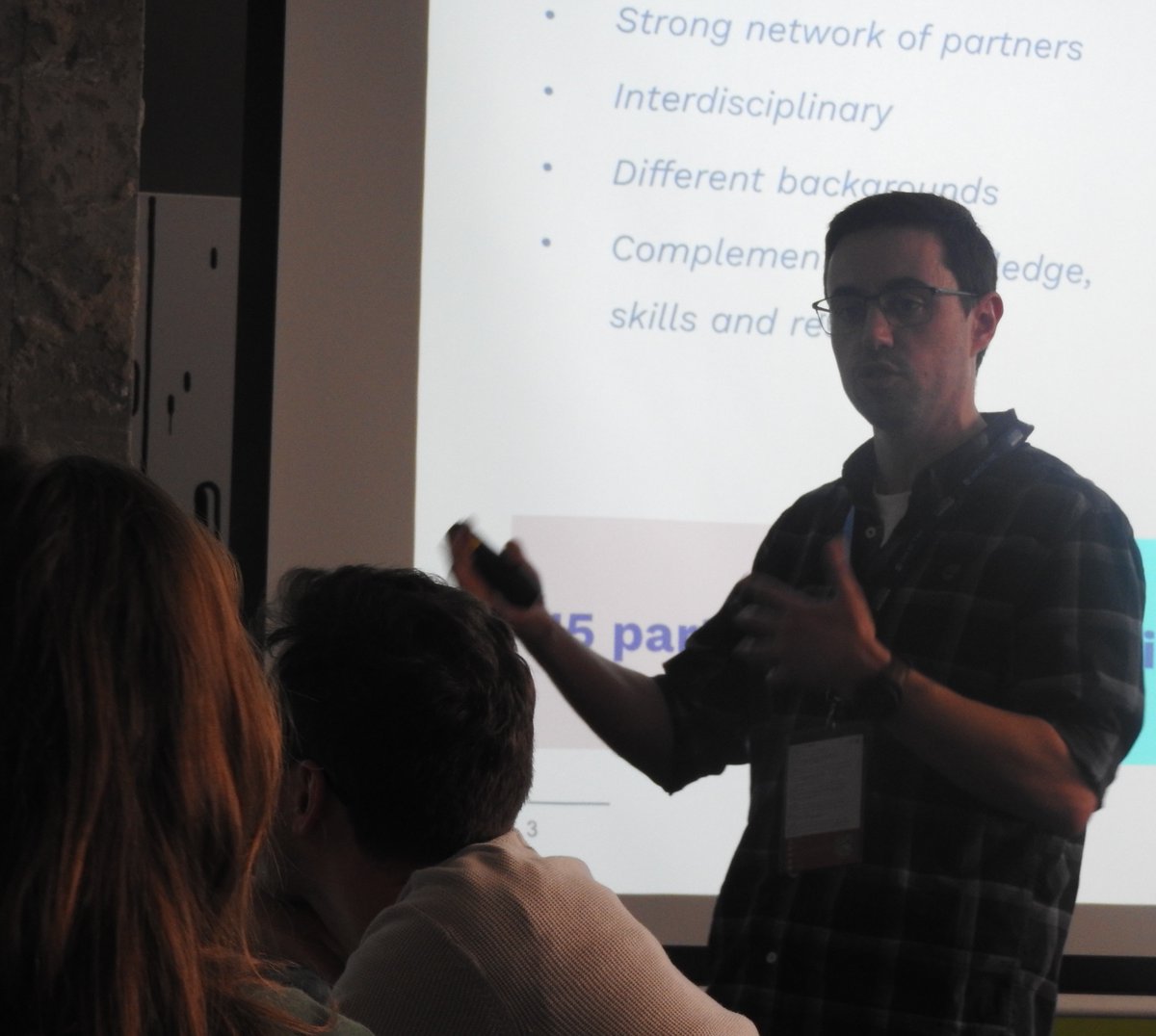 INVICTA_School's tweet photo. Day 3 we learned about diffusion models for medical imaging with Cosmin Bercea🧠

We also had the chance to listen to an amazing AI Talk and Case Study by Luís Rosado and Ivo Façoco, from @FhP_AICOS, about Generating Synthetic medical images and the AISym4MED project🧪👁️

🧵[1/3] https://t.co/qzNkNAO5EP