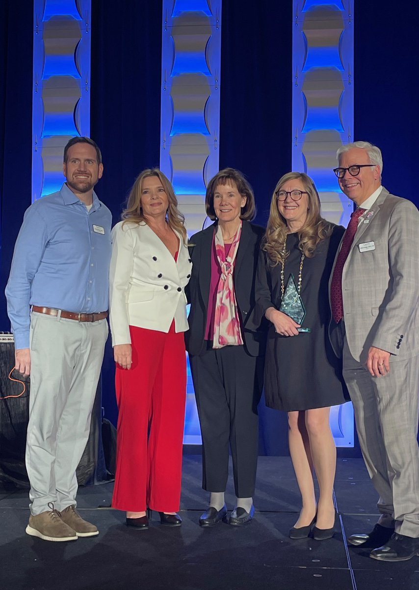 CoSN (@cosn) on Twitter photo 🏆 Congratulations Dr. Karen Cheser, Superintendent, Durango School District, CO (<a href="/DurangoSupt/">Dr. Karen Cheser</a>) for being awarded the EmpowerED Digital Superintendent of the Year Award, from CoSN & AASA, a true #EdTech leader transforming learning for all - ow.ly/URM450VyBAi #CoSN2025 🏆 Congratulations Dr. Karen Cheser, Superintendent, Durango School District, CO (<a href="/DurangoSupt/">Dr. Karen Cheser</a>) for being awarded the EmpowerED Digital Superintendent of the Year Award, from CoSN & AASA, a true #EdTech leader transforming learning for all - ow.ly/URM450VyBAi #CoSN2025