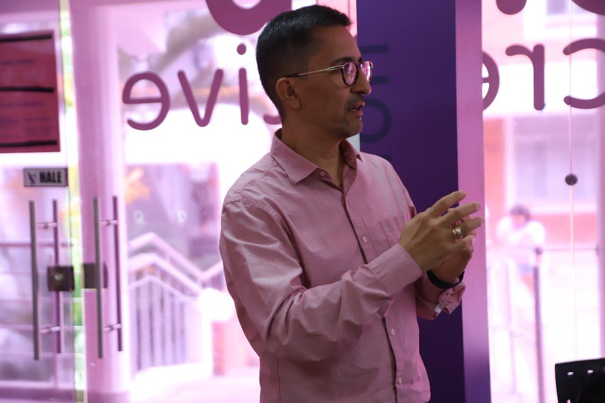 💡✨ Hoy reafirmamos que la innovación no sucede sola: nace del diálogo, la colaboración y el conocimiento aplicado. <a href="/AndresTrillosCe/">Andres Trillos Celis</a> 

#UnidosTransformamosElFuturo