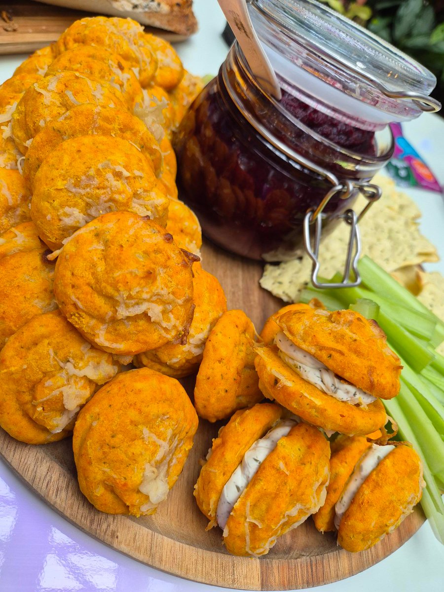 Some amazing low protein savoury delights by Chef Derek at the #DMIMD25