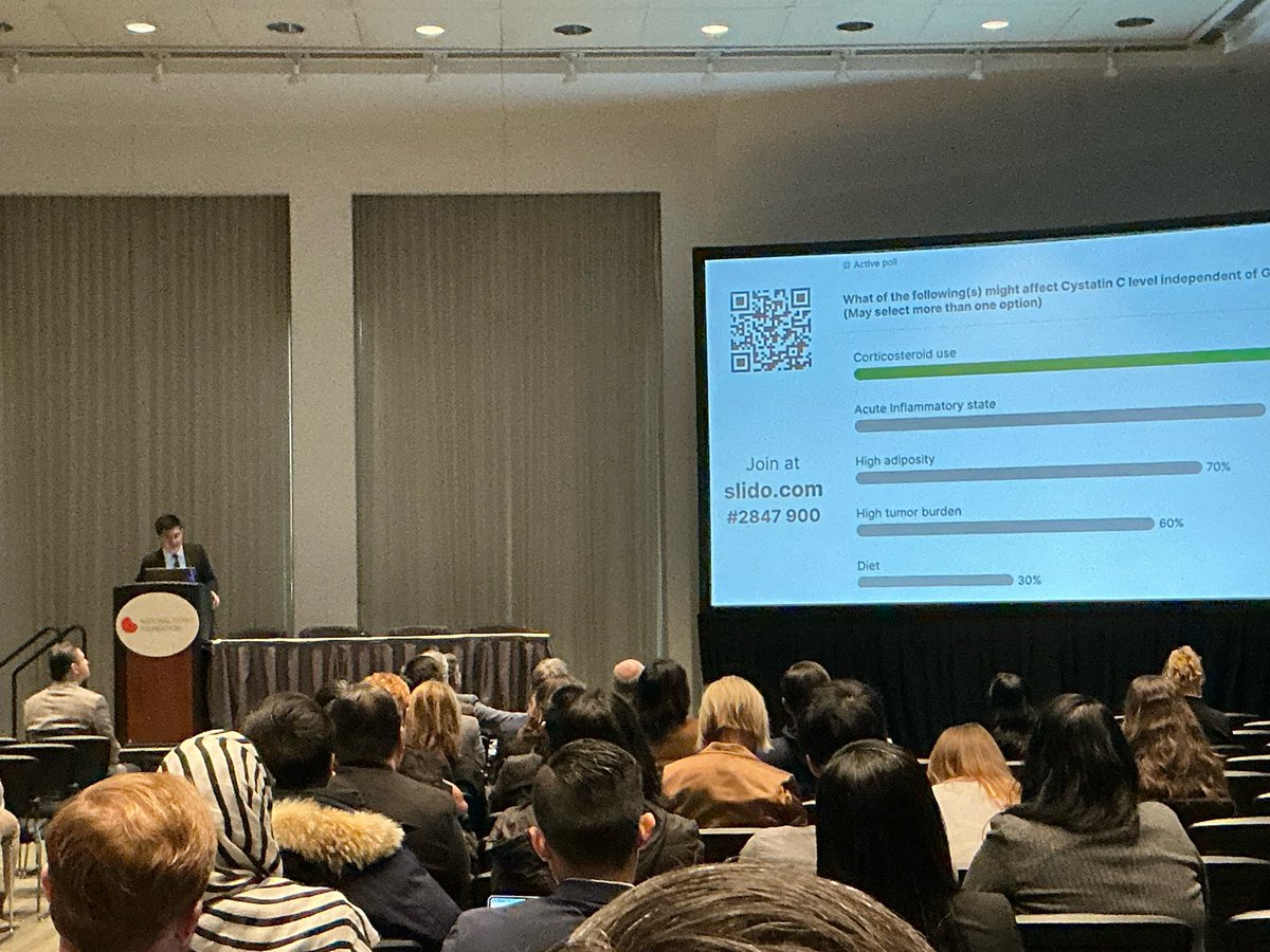 Full house <a href="/nkf/">National Kidney Foundation</a> #NKFClinicals for PO presentations! Our very own Si Yuan kicked off the session with an amazing talk about eGFR in patients with cancer receiving Carboplatin <a href="/MegSise/">meg sise</a>