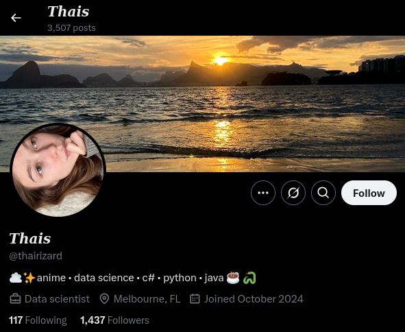 acervocomunista's tweet photo. Thaísa usava uma bio semelhante à do Twitter no Instagram.

Enfim, estamos compartilhando aqui porque sabemos que você tem que se mostrar mais um pouco para os recrutadores verem seu rosto, e fake não ajuda.

Esperamos que consiga esse cargo no banco!

Bons estudos e voa, Thaísa! https://t.co/n1Vdsllft8