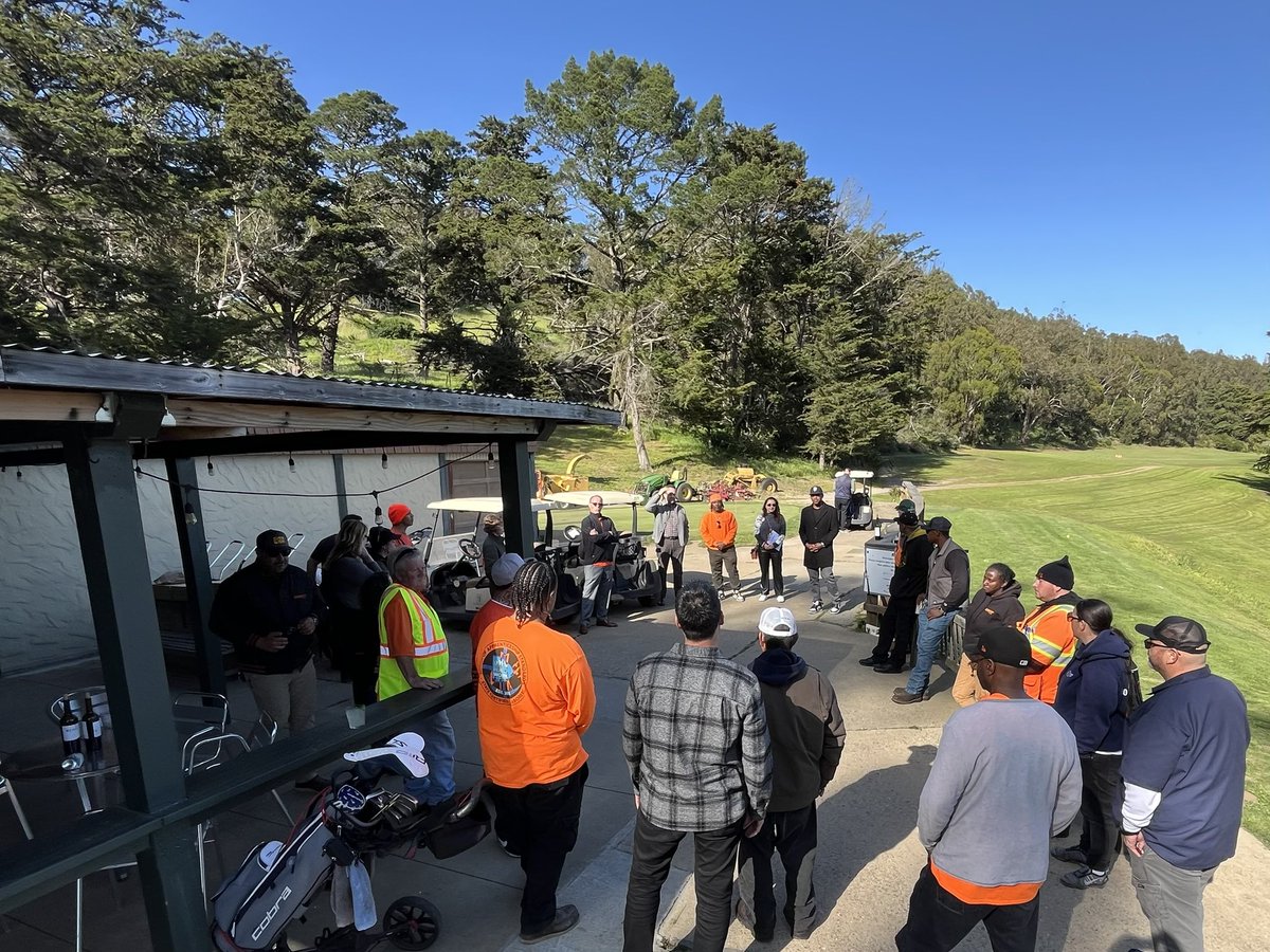 Liuna261pec's tweet photo. Our @LiUNA261 Pec Advocacy committee kept the ball by visiting and sharing with longtime Laborers friend and supporter, SF Supervisor @shamannwalton He gets it, and we can count on him! #LaborersRising #WeFightWeWin https://t.co/Ekqn9Fnb0M