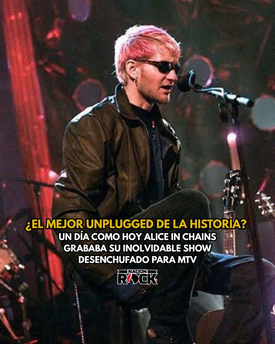 Nacion_Rock's tweet photo. El desenchufado de #AliceinChains tiene tintes de humor negro. Tiene muchos momentos de equivocaciones y descoordinación gentileza de un débil Layne Staley. Fue negro en todo el sentido de la palabra, había un aura depresiva, velas (al igual que en el de Nirvana) y Staley lucía completamente de funeral, gafas y ropa oscura. Se encontraba algo ido, olvidaba letras, pero aun así, logró dejarnos las interpretaciones más bellas que jamás pudiésemos escuchar en un concierto de estas características.

Nota: https://t.co/JiKe3jyUFO