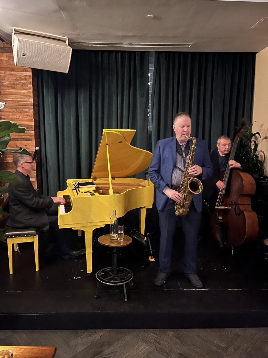 This Saturday 🎷4-12 6:30-9:30 PM - Ivy Room at the Royalton Park Ave Hotel with Tom Jennings and Sean Drabitt - mailchi.mp/9cb87871dc45/t…