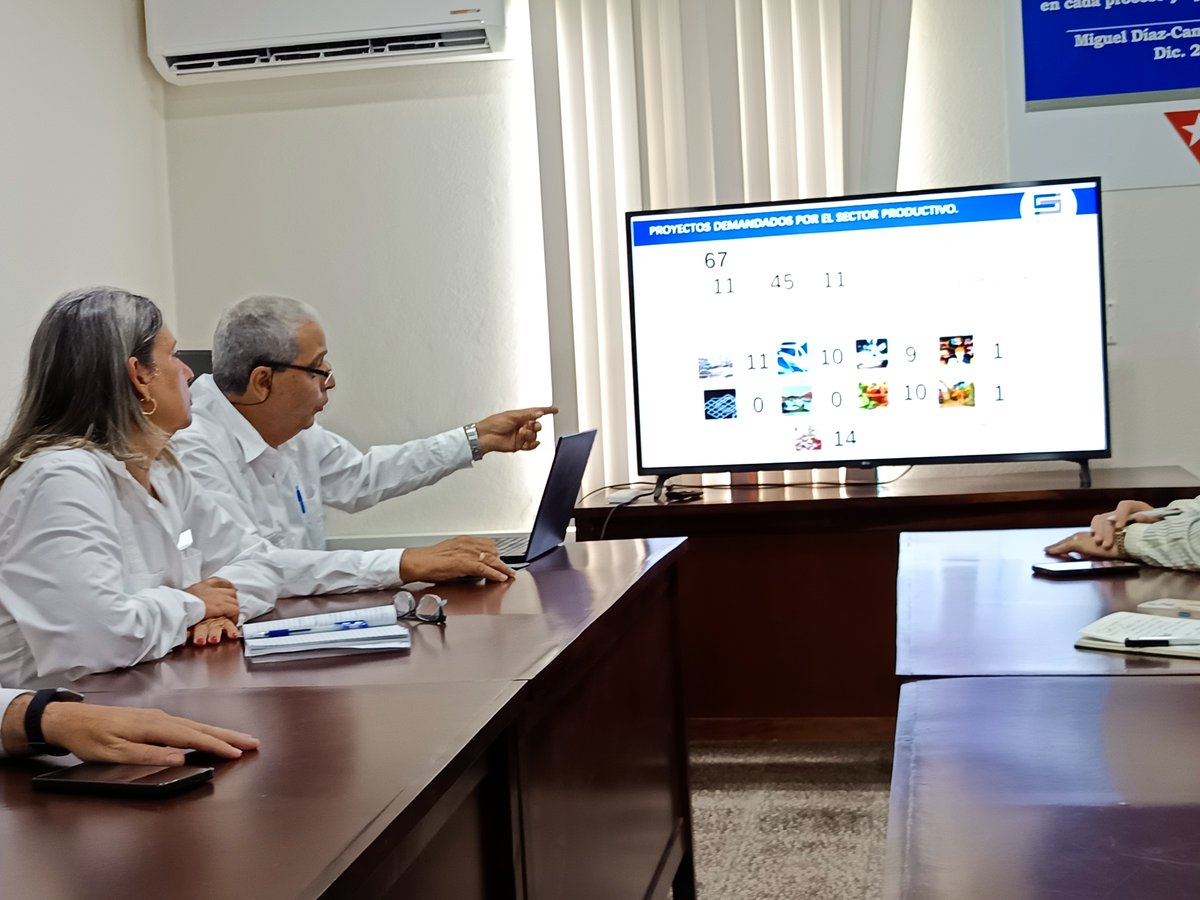 En <a href="/SICTESA/">SICTE S.A.</a>, Empresa de Interfaz de la <a href="/UCLVCU/">UCLV 🇨🇺</a>, intercambiamos sobre las proyecciones del plan 2025 para el mercado nacional y la exportación. Muchas felicidades por obtener la condición de Vanguardia Nacional del <a href="/CubaSNTECD/">SNTECD Cuba</a>. 

<a href="/CubaMES/">MES</a> <a href="/WalterBG_MES/">Walter Baluja García</a> <a href="/NiurkaOrbera/">Niurka Maria González Orberá</a> <a href="/lbolivera73/">Luis A. Barranco Olivera</a>