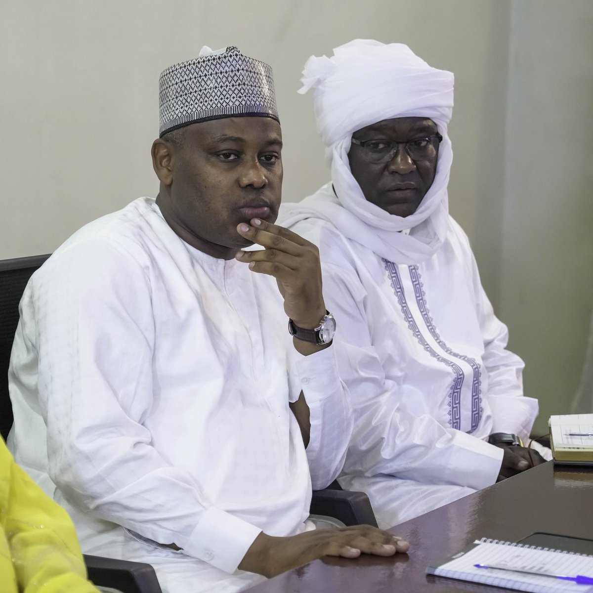 ProjetPilier's tweet photo. #PILIER | Rencontre inédite à la Mairie de N’Djamena
Élus municipaux, Comité du Projet, UGP et cadres réunis autour de la lutte contre les inondations et la mise en commun des efforts pour les citoyens.
Une concertation saluée !

@Banquemondiale 
#NDjamena #AgirEnsemble https://t.co/rdAVykL1Cp
