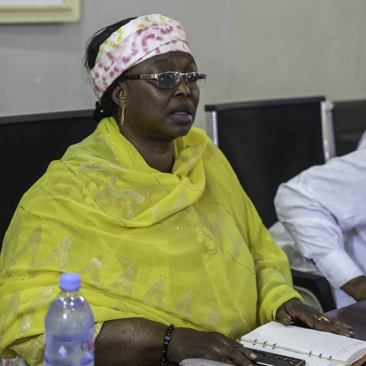 ProjetPilier's tweet photo. #PILIER | Rencontre inédite à la Mairie de N’Djamena
Élus municipaux, Comité du Projet, UGP et cadres réunis autour de la lutte contre les inondations et la mise en commun des efforts pour les citoyens.
Une concertation saluée !

@Banquemondiale 
#NDjamena #AgirEnsemble https://t.co/rdAVykL1Cp