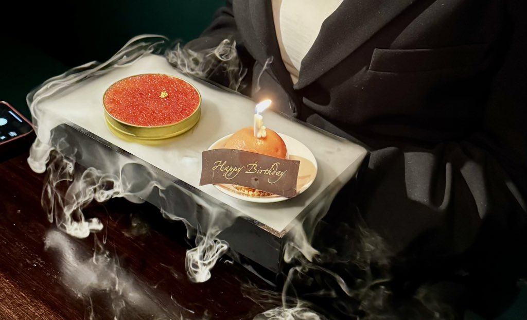 balrubah's tweet photo. 🎈🎂 https://t.co/hZxWgd0Qv1