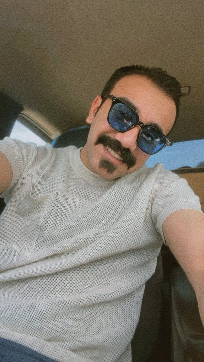 ماتَت الرغَبة وكُل شَيء قَابل أن يَتلاشى.