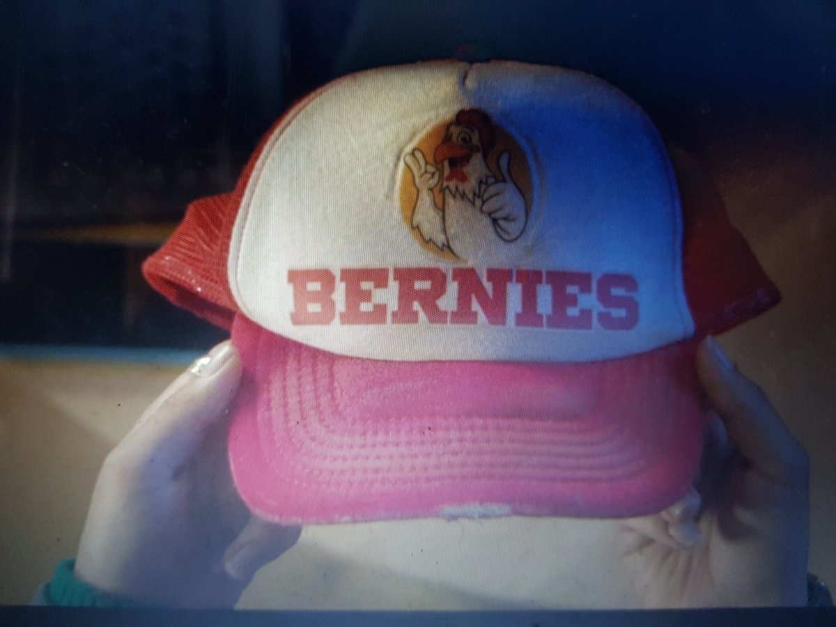 RandomSisco's tweet photo. EXCUSE ME??!! 
I felt like Maria for a minute there because I KNOW it was Barnies first and changed to Bernies, then I come on here and see the opposite??!!! 

#BlackMirror #BêteNoire https://t.co/TRQGZtlE64