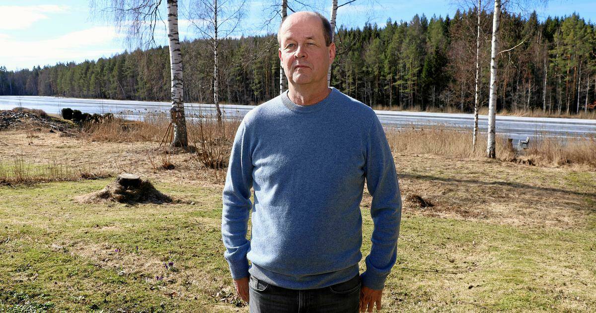 Ketjuviesti | Heikki Olander palasi kotikonnuille Mäntyharjuun – Tietohallintopäällikkö on nähnyt Bruce Springsteenin 64 kertaa ja suuntaa kohta taas keikoille dlvr.it/TK54Sc