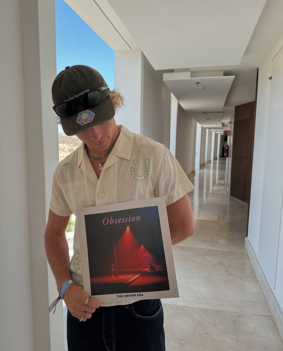 tdecadiz's tweet photo. Ya está disponible obsession el nuevo álbum de @thedriverera @RossLynch @RockyLynch https://t.co/qnL4qXQY8w https://t.co/3FFPKCNXxr