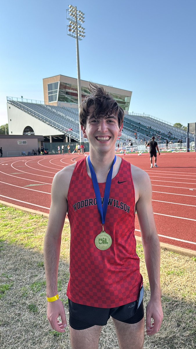 Congratulations to Junior John McKenna
for qualifying for the Regional Track Meet in the 800!

We are so proud of you!
#ToeTheLine