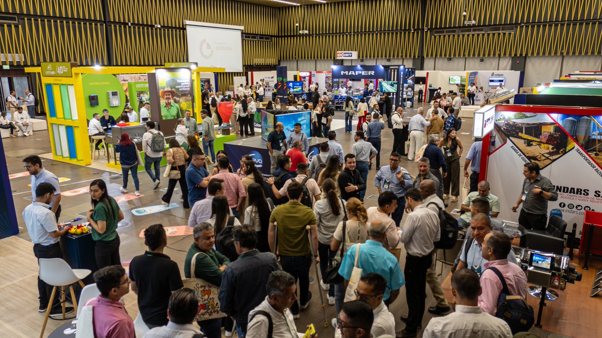 NEOMUNDOBGA's tweet image. Transcurre la I jornada de la XIX Actualización Avícola en el Gran Salón #Neomundo 🏛️ Expertos adelantan conferencias en investigación y otros temas de interés para los participantes. Mañana continuará el ciclo de intervenciones desde las 7:30 a.m. hasta mediodía @FenaviSantander