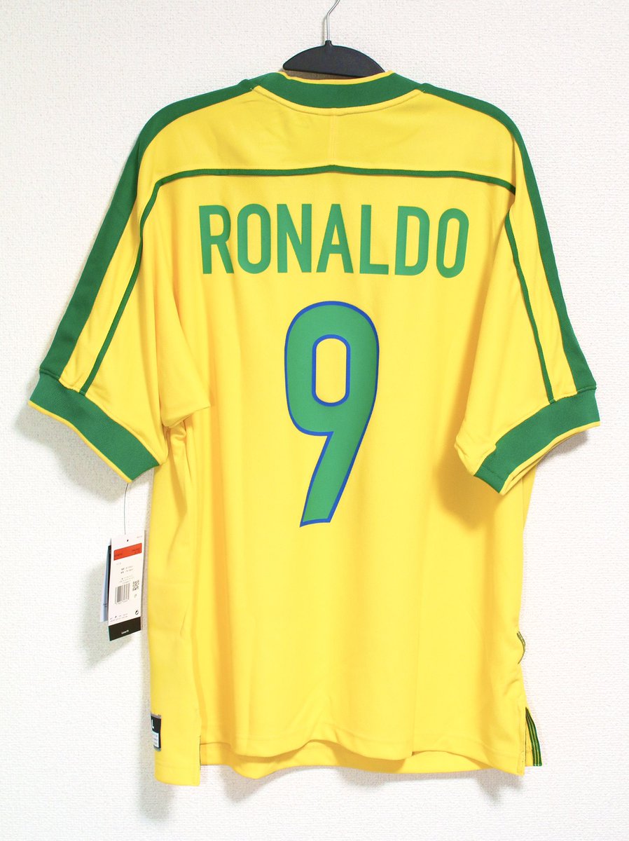 ブラジル代表98ユニフォーム2024復刻。ブラジル98はおそらくこれで2