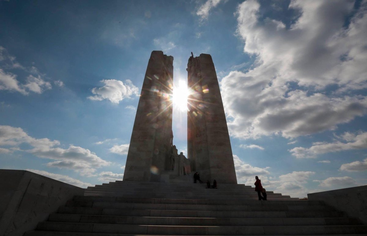 Between  April 9 to 12, 108 years ago, was the Battle of Vimy Ridge,  in France.  Canada would win the battle, taking the ridge, but would lose  3,598 soldiers killed  7,004 wounded. The monument has the names of 11,285 soldiers who fought and died. #vimyridge #canada #legion