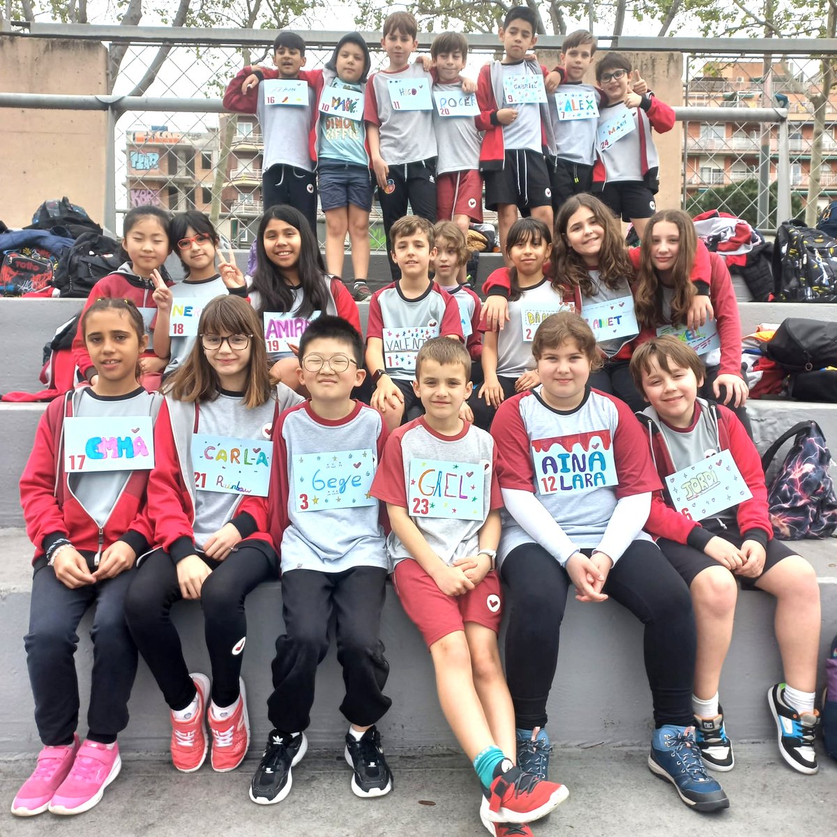 ImmaVedruna's tweet photo. L'alumnat de #4tPRIM ha preparat una jornada d'atletisme a les instal·lacions de Can Dragó. https://t.co/zbm20wnYCP