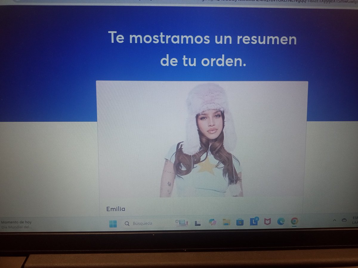CutbertoJared's tweet photo. @emiliamexico_ Listísimo para hacer el work like Riri. https://t.co/XMY0sakGZn